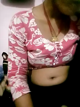 Hot tin74 online show from 04-10-26, 04:58