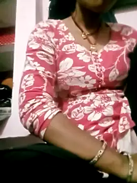 Snapshot of Hot_tin74 chatting on 12-16-25, 05:50 Hot tin74 online show from 12-16-25, 05:50