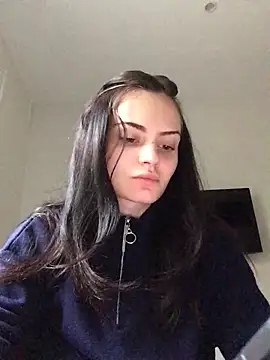 prettylittlefooxy online show from 11-13-25, 12:09