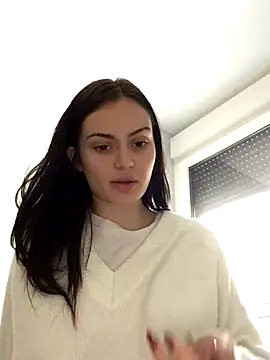 prettylittlefooxy online show from 11-07-25, 10:31