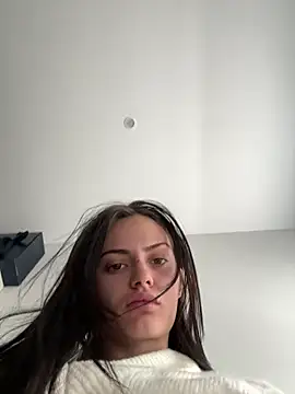 prettylittlefooxy online show from 11-11-25, 12:44