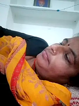 Snapshot of Suhani_hot12 chatting on 11-17-25, 06:34 Suhani hot12 online show from 11-17-25, 06:34