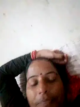 Suhani hot12 online show from 10-19-25, 04:21