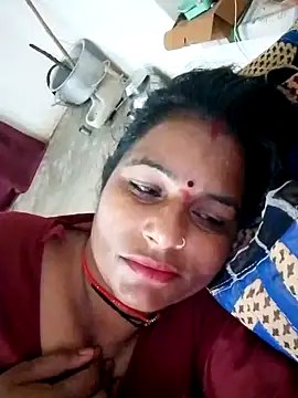 Snapshot of Suhani_hot12 chatting on 11-02-25, 10:48 Suhani hot12 online show from 11-02-25, 10:48