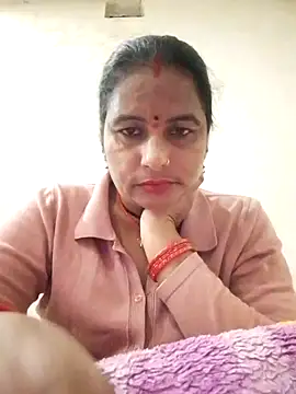 Snapshot of Suhani_hot12 chatting on 10-30-25, 03:31 Suhani hot12 online show from 10-30-25, 03:31