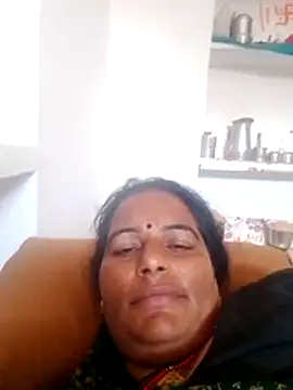 Snapshot of Suhani_hot12 chatting on 12-17-25, 06:51 Suhani hot12 online show from 12-17-25, 06:51