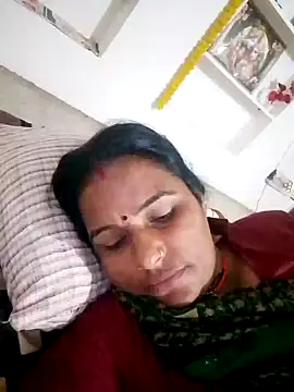 Suhani hot12 online show from 09-29-25, 03:17