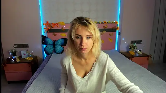 MeryMidnight online show from 10-02-25, 06:06