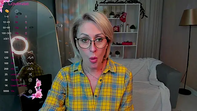 PamellaMurphy online show from 01-09-26, 05:25