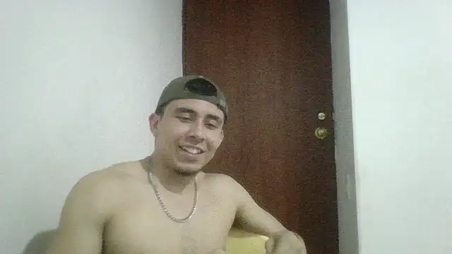 Eross Santy online show from 06-18-26, 03:27