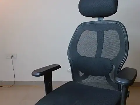 Your candy 47 online show from 10-25-25, 03:56