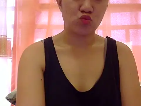 Lovelyclaya online show from 11-30-25, 12:33