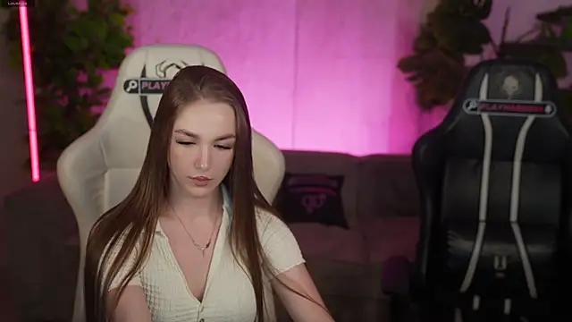 Ella 054 online show from 06-25-26, 02:33