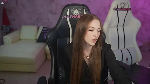 Ella 054 online show from 04-02-26, 08:48