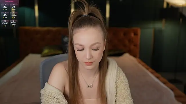 Snapshot of Ella_054 chatting on 10-15-25, 10:34 Ella 054 online show from 10-15-25, 10:34