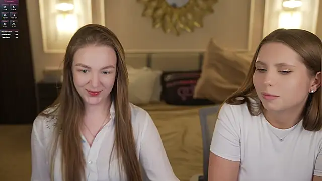 Ella 054 online show from 11-18-25, 07:28