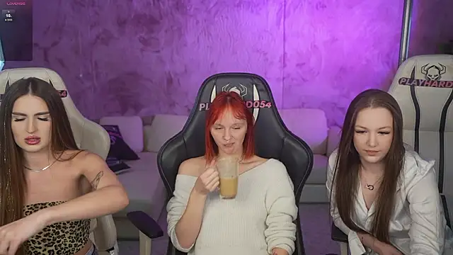 Ella 054 online show from 02-12-26, 07:35