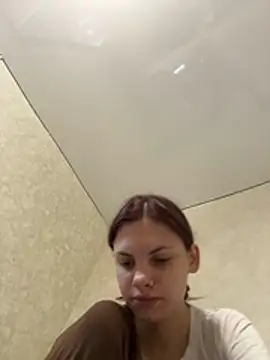 Snapshot of rinabluu chatting on 01-18-26, 01:36 rinabluu online show from 01-18-26, 01:36