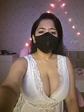 Snapshot of Jenny1401 chatting on 07-17-26, 07:11 Jenny1401 online show from 07-17-26, 07:11