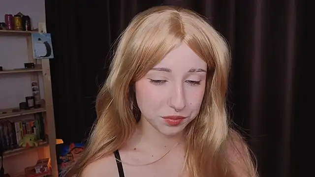 YukiMisa online show from 10-15-25, 03:31