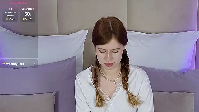 CarolaineMyers online show from 10-09-25, 04:40