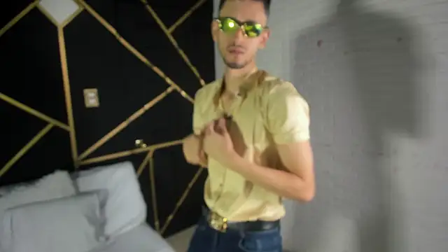 logan rogers  online show from 10-10-25, 02:18