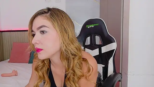 Sammy Lovee online show from 11-20-25, 07:25