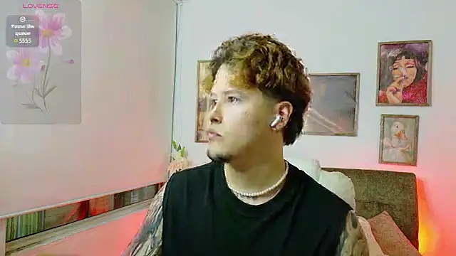  tylerr  online show from 09-09-25, 03:05