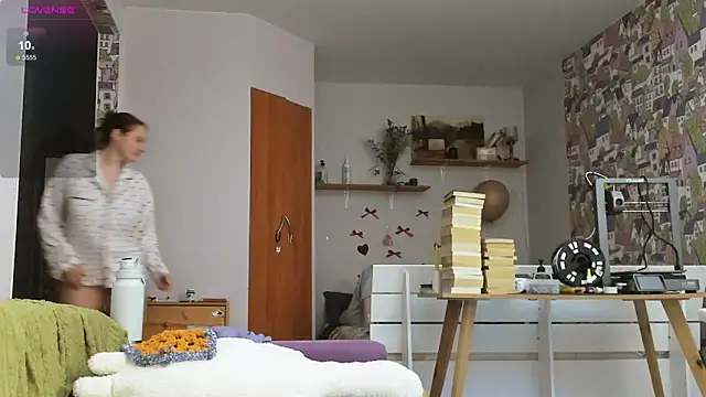 WonderConnie1 online show from 02-24-26, 02:07