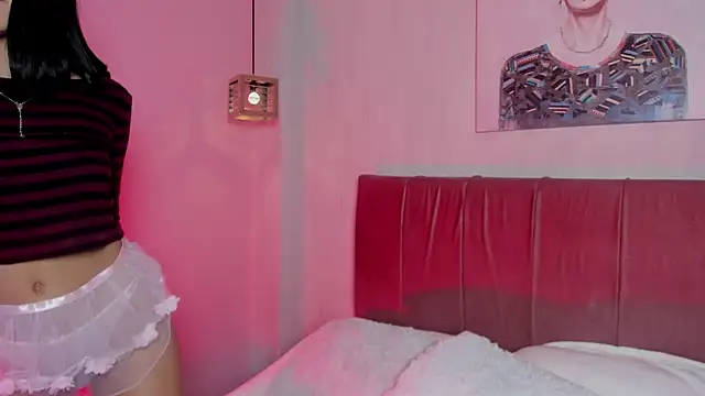 ela petit online show from 06-25-26, 01:14
