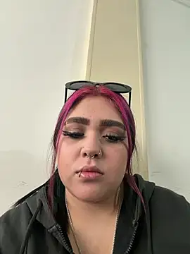 Snapshot of im_bunny__ chatting on 02-06-26, 12:12 im bunny online show from 02-06-26, 12:12