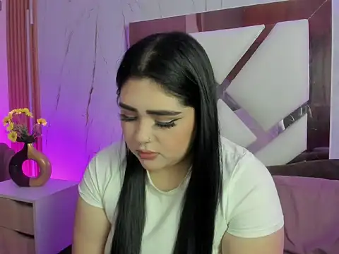 Snapshot of im_bunny__ chatting on 02-21-26, 11:23 im bunny online show from 02-21-26, 11:23