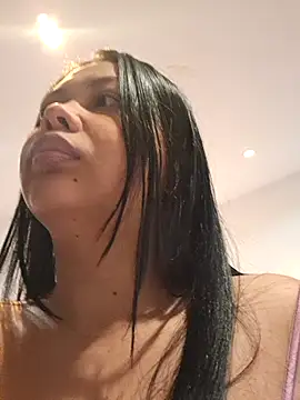 Alessandraa- online show from 12-04-25, 01:54