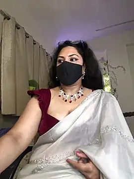 Snapshot of Indian_queen007 chatting on 05-05-26, 06:44 Indian queen007 online show from 05-05-26, 06:44