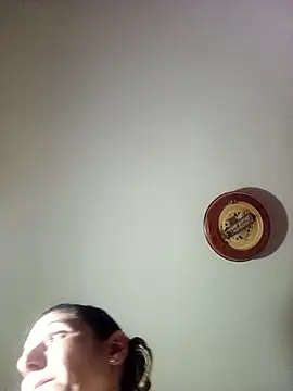 Snapshot of Ebtessamcachonda chatting on 10-11-25, 09:05 Ebtessamcachonda online show from 10-11-25, 09:05