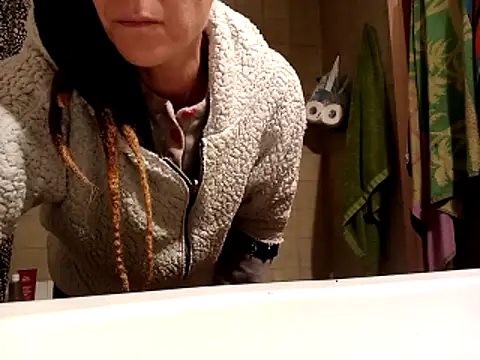 Snapshot of Ebtessamcachonda chatting on 11-08-25, 05:16 Ebtessamcachonda online show from 11-08-25, 05:16