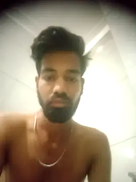 Snapshot of priyansh78584 chatting on 10-15-25, 01:26 priyansh78584 online show from 10-15-25, 01:26