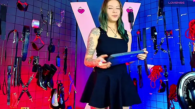 Mr sadistiic  online show from 09-18-25, 03:53