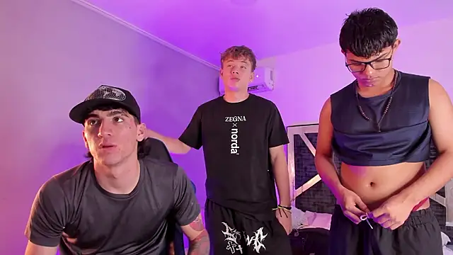 Handsomeboyss19 online show from 02-13-26, 02:33