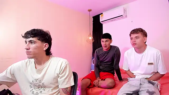 Handsomeboyss19 online show from 02-03-26, 01:49