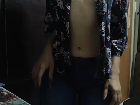 Snapshot of kiss_mm chatting on 09-09-25, 01:20 kiss mm online show from 09-09-25, 01:20