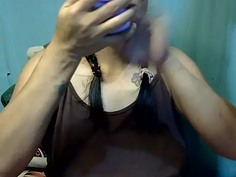 Snapshot of maypah chatting on 05-08-26, 06:28 maypah online show from 05-08-26, 06:28