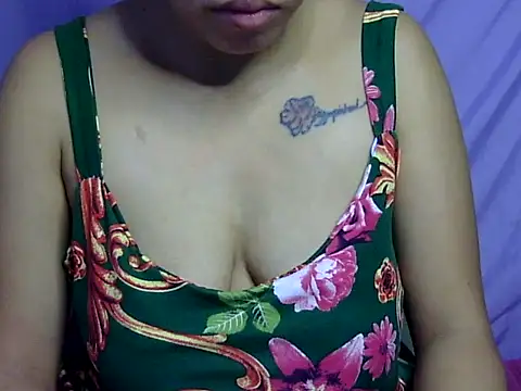Snapshot of maypah chatting on 07-10-26, 01:16 maypah online show from 07-10-26, 01:16
