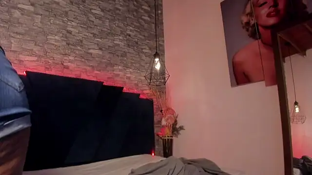 Emily Brown18 online show from 04-10-26, 03:35