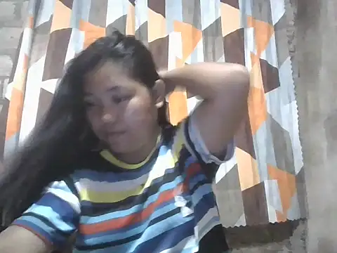 nikki zapphire online show from 02-24-26, 08:59