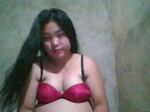 Snapshot of nikki_zapphire chatting on 04-18-26, 04:26 nikki zapphire online show from 04-18-26, 04:26