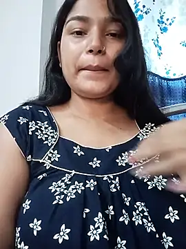 Snapshot of Hot-Jasmin chatting on 05-17-26, 01:38 Hot-Jasmin online show from 05-17-26, 01:38