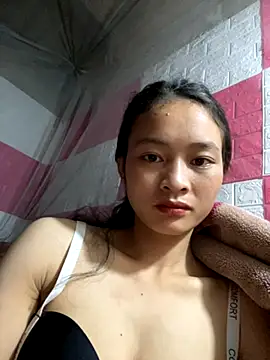 Snapshot of Kieu_xxx chatting on 09-09-25, 02:43 Kieu xxx online show from 09-09-25, 02:43