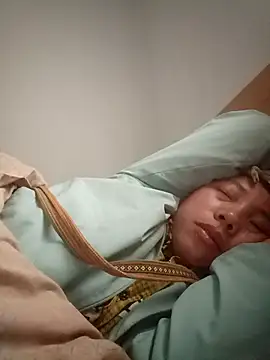 Phuong xxx online show from 02-05-26, 05:25