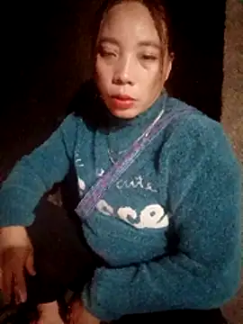 Phuong xxx online show from 02-17-26, 12:19